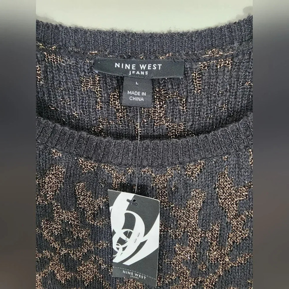 NWT Metallic Leopard Print Sweater- Womens Size Large - Picture 4 of 5